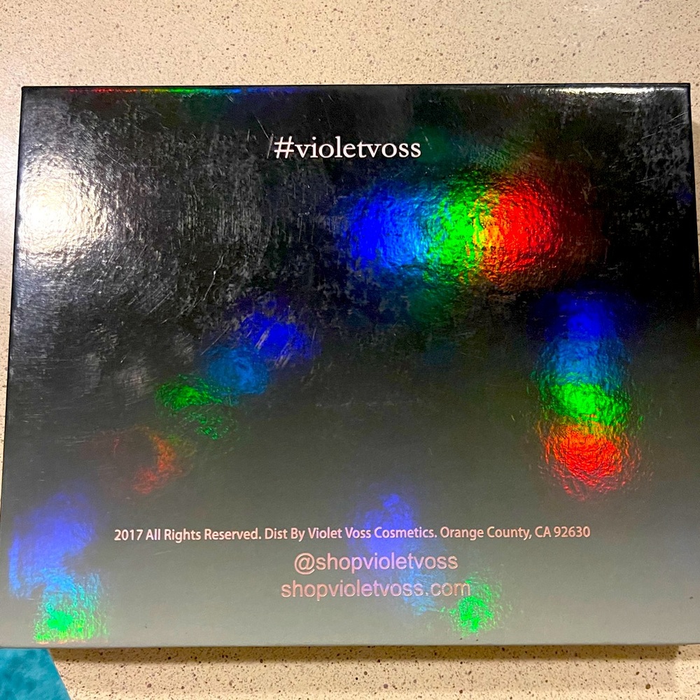 ๐ช Violet Voss Pro Taupe Notch Eyeshadow Palette ๐ช - Picture 7 of 7